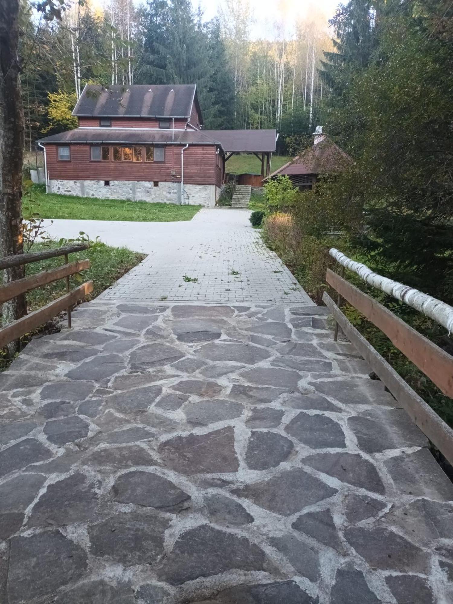 Patakvoelgye Vendeghaz Villa Izvoare  Eksteriør billede